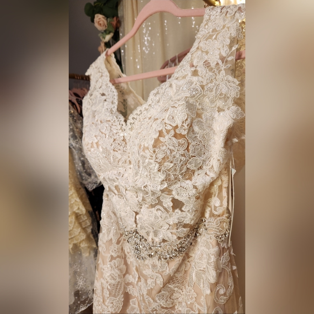 Sophia Tolli Y21656 - Fellini Ivory & Maple Sample Gown NWT - Picture 9 of 14